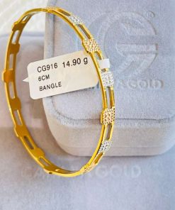 731490 CG 916W GOLD BANGLE 6CM