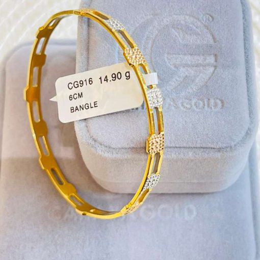 731490 CG 916W GOLD BANGLE 6CM