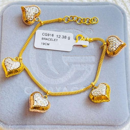 861238 CG 916W GOLD BRACELET 19CM